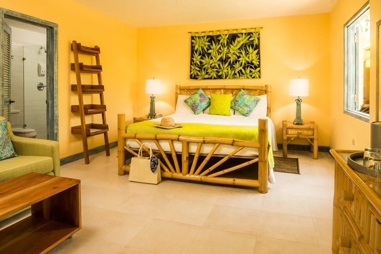 Country Country Hotel Negril